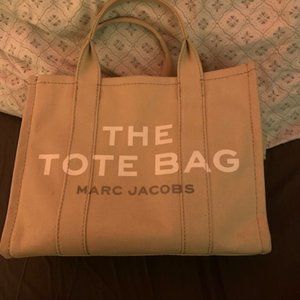 Marc Jacobs The Medium Tote